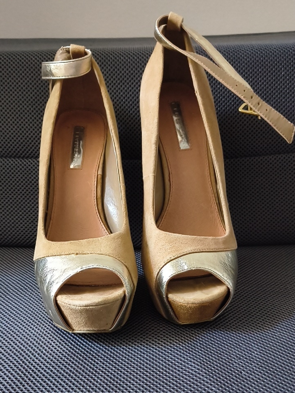 H by Halston Tan Suede Peep-Toe Platform Pumps with Metallic Gold Accent